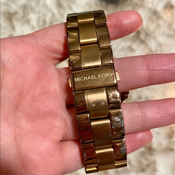 Michael Kors Dylan MK541 - Picture 4 of 5